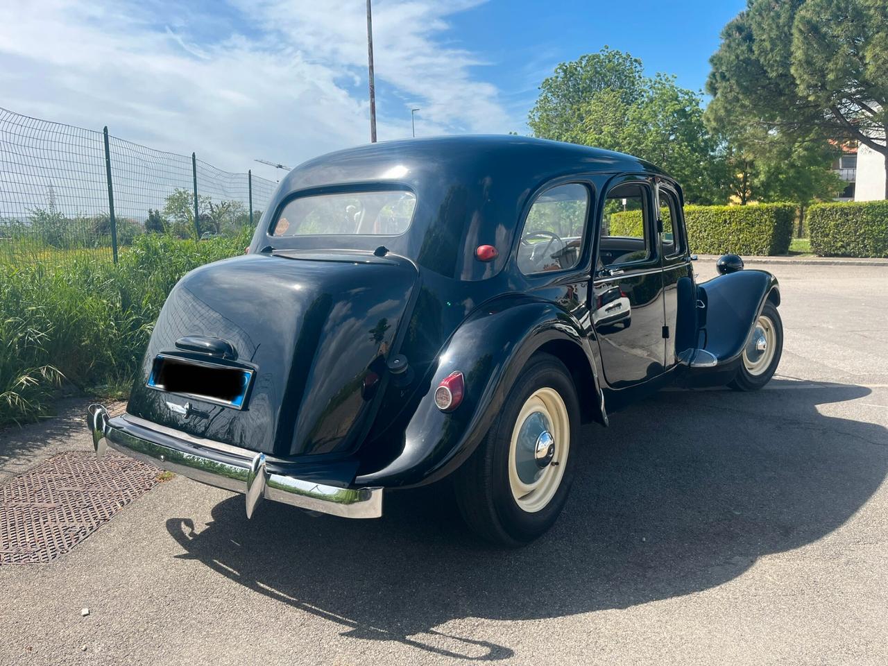 Citroen Traction Avant 11B lunga 8 Posti