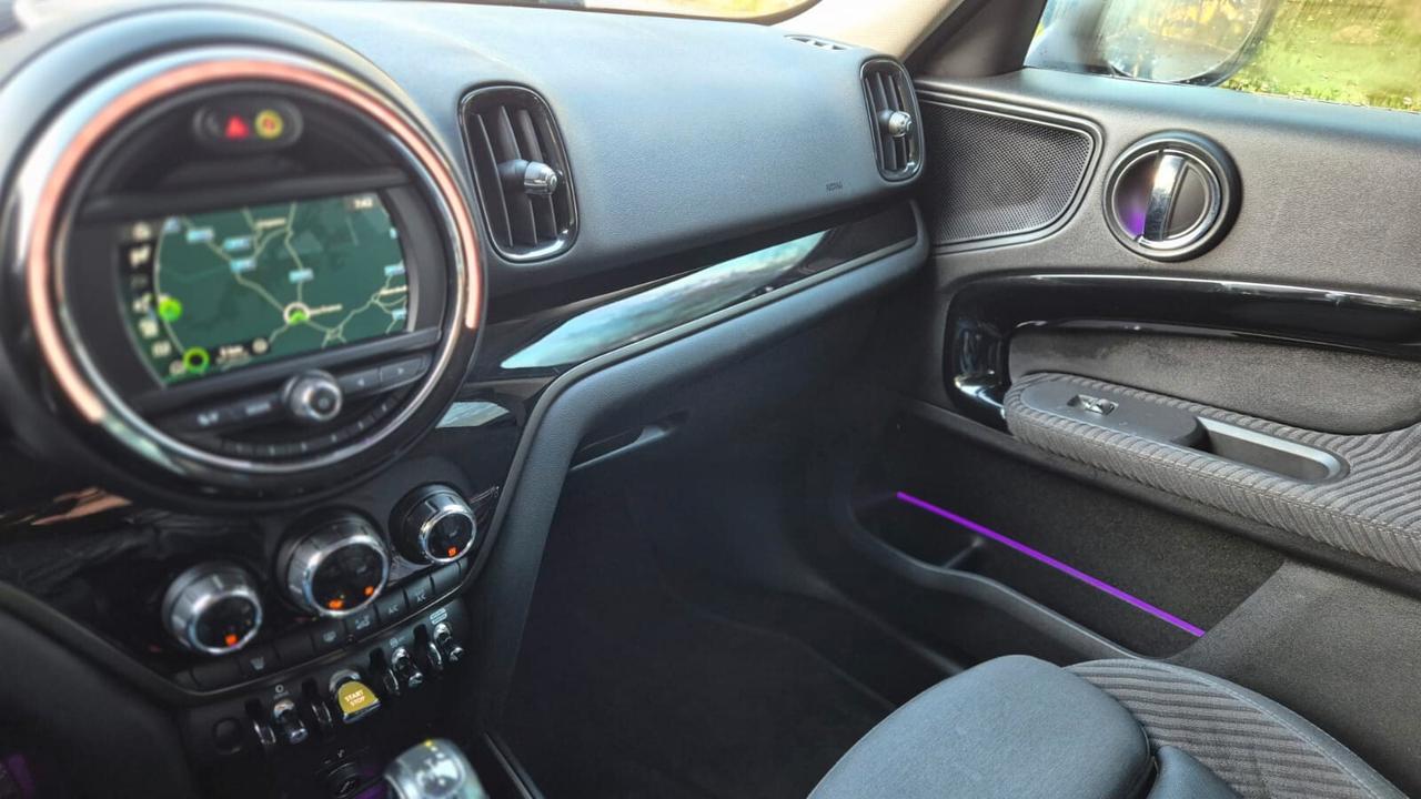 Mini Cooper S Countryman 1.5 SE Hype ALL4 Automatica