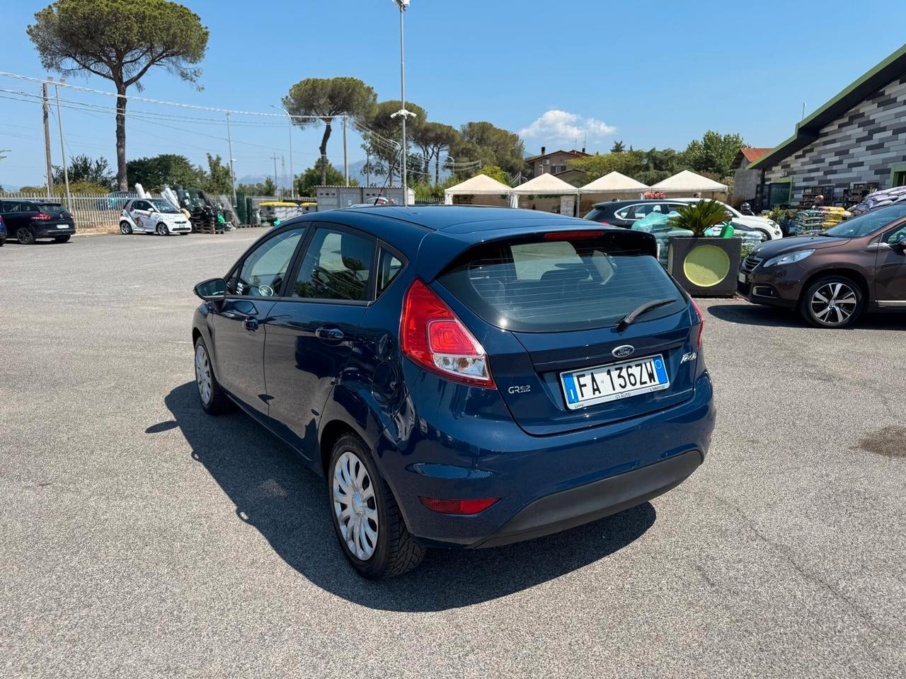Ford Fiesta 1.5 TDCI 75CV 5P NEOPATENTATI 2015
