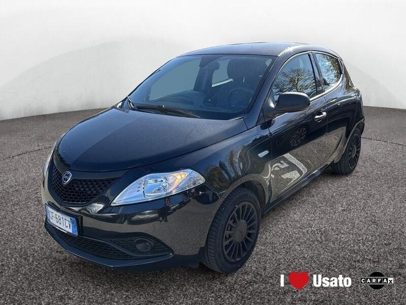 Lancia Ypsilon III 2015 1.0 hybrid Silver s&s 70cv