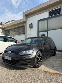 Volkswagen Golf GTD 2.0 TDI DSG 5p. Business BlueMotion Technology
