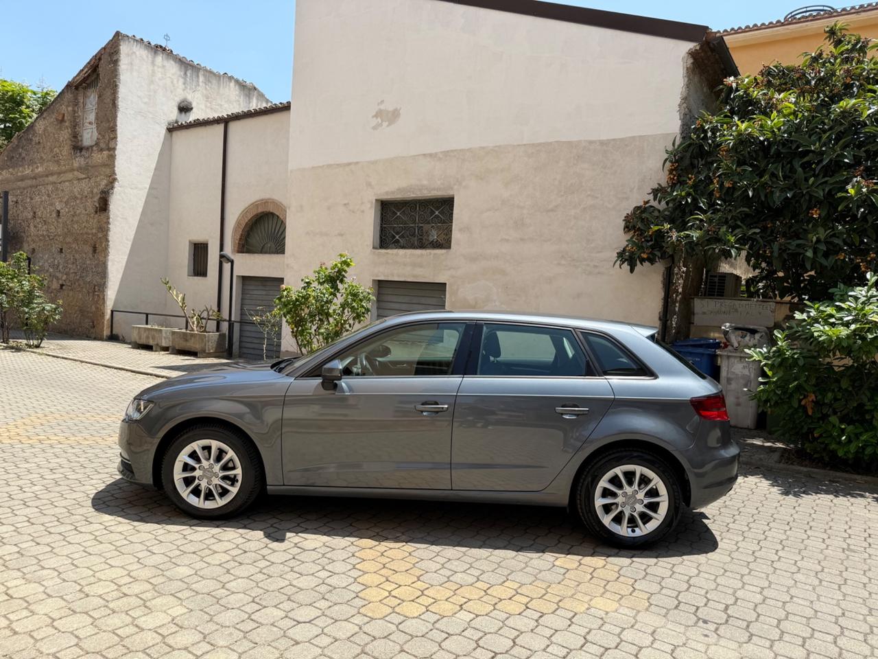 Audi A3 1.6 TDI ultra Attraction