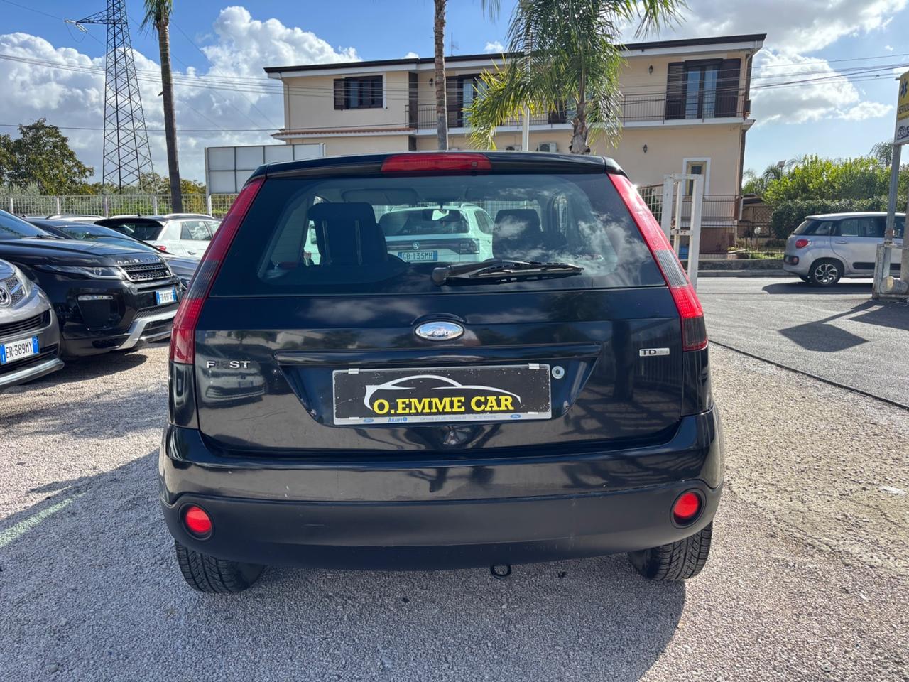 FORD FIESTA 1.4 TDCI 68CV CAMBIO AUTOMATICO