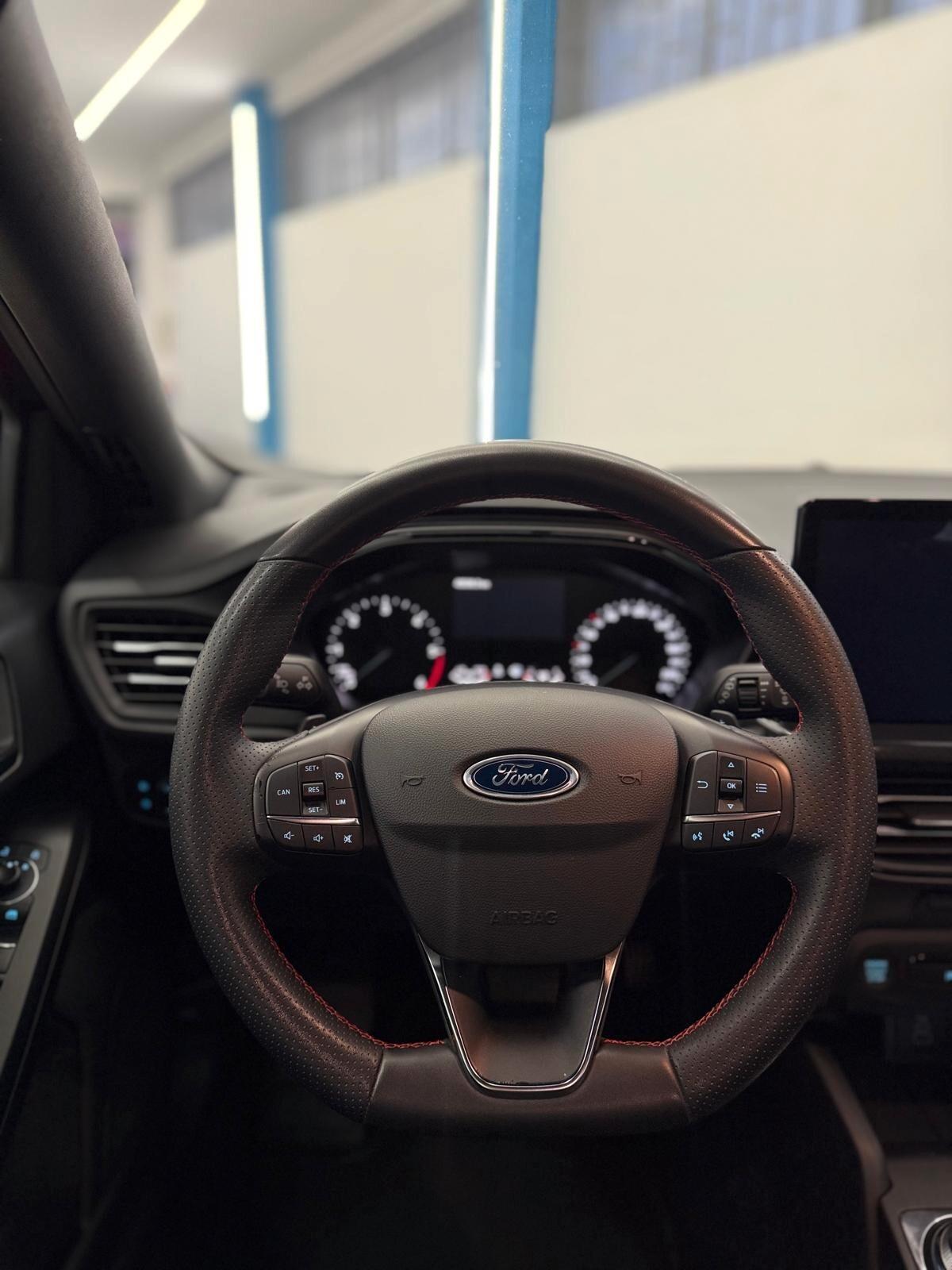 Ford Focus 1.5 EcoBlue 120 CV aut. 5p. ST-Line Design