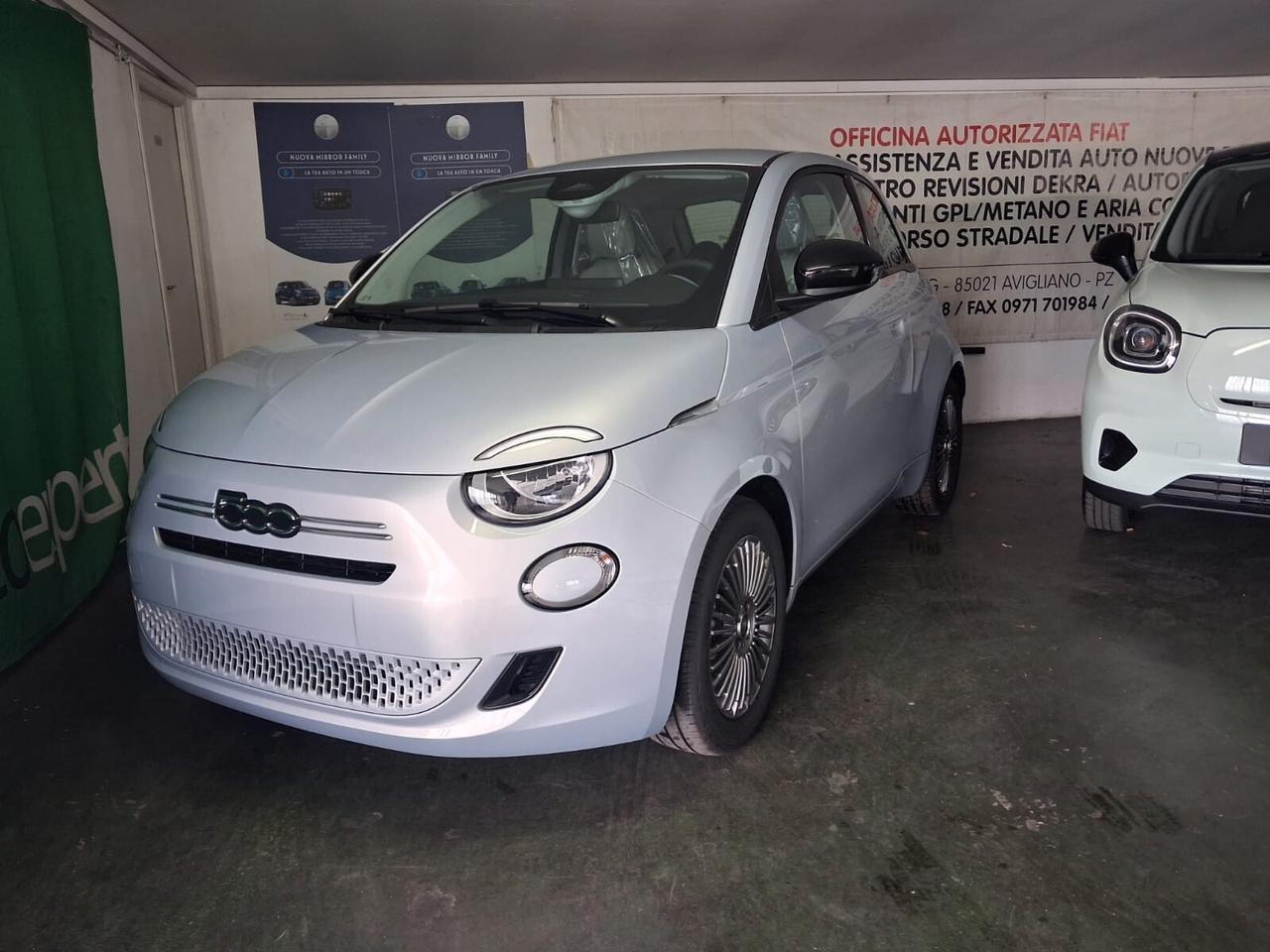 Fiat 500 Berlina Hybrid Icon