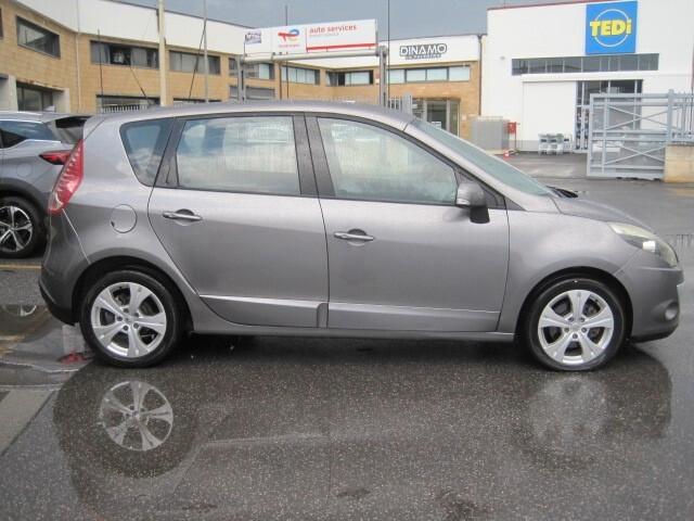 Renault Scenic Scénic X-Mod 1.5 dCi 110CV Dynamique