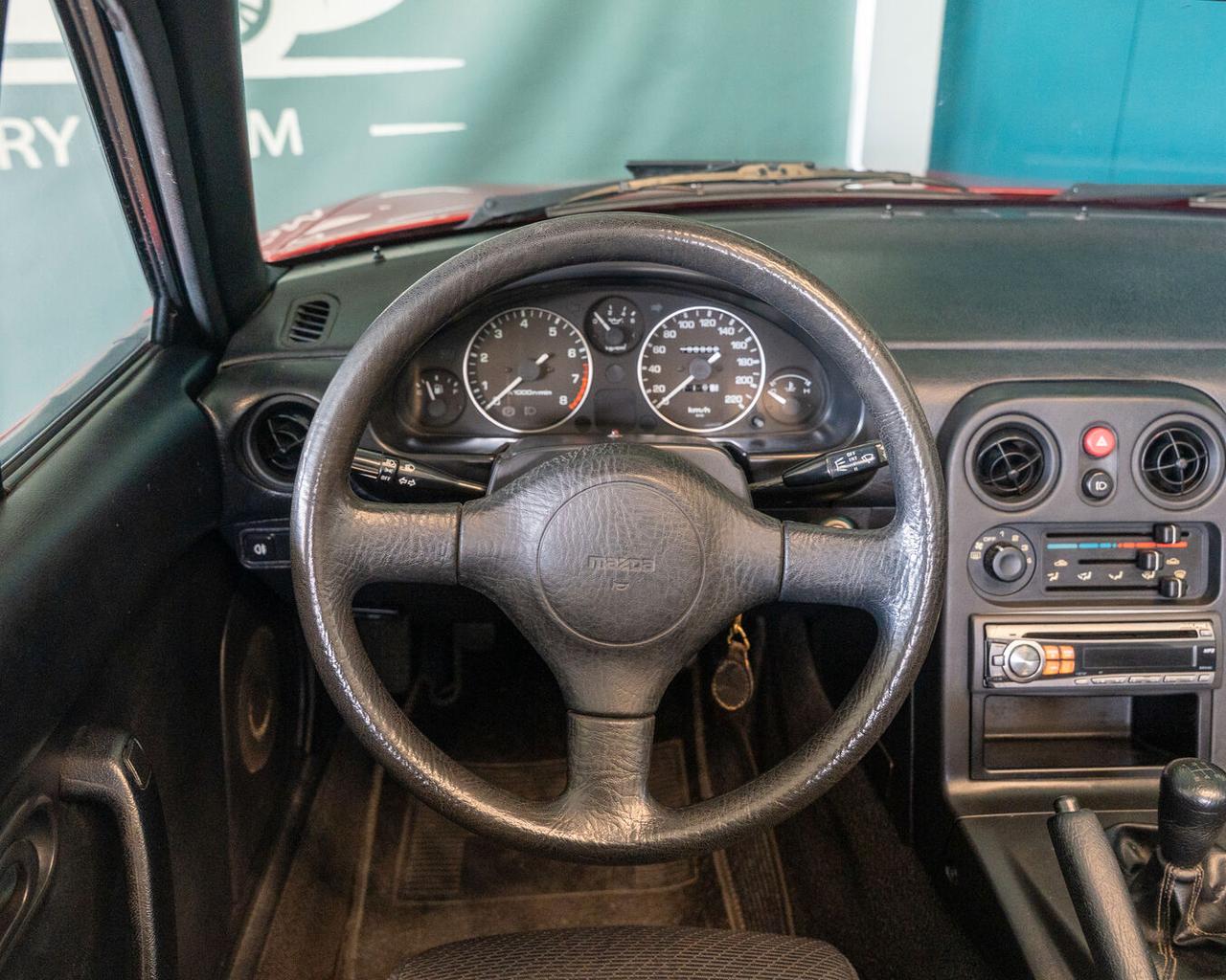 Mazda MX-5 1.6 cat.
