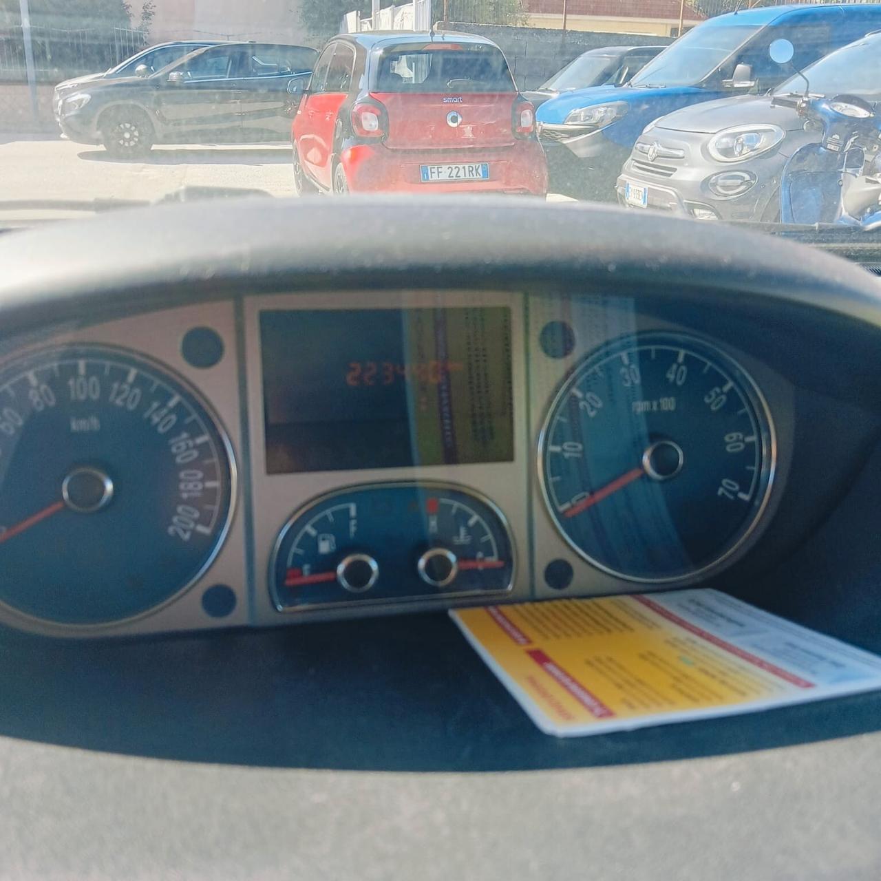 Lancia MUSA 1.4 16V Oro Plus