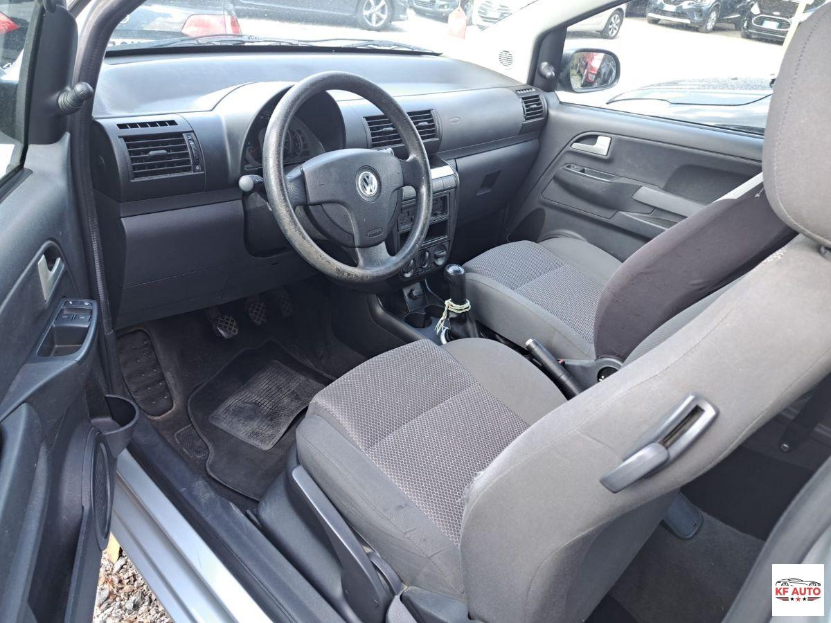 VOLKSWAGEN - Fox - Easy