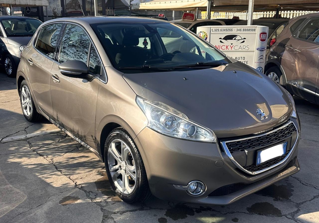 Peugeot 208 1.2 VTi 82 CV 5 porte Allure