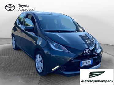 Toyota Aygo Aygo 1.0 VVT-i 69 CV 3 porte x-play MMT
