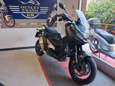 Honda X-ADV 750 ABS + TCS
