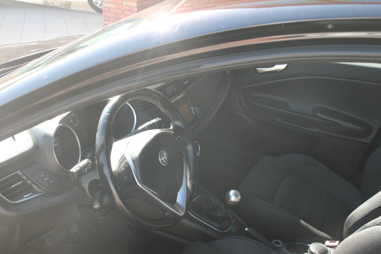 Alfa Romeo Giulietta 1.6 JTDm 120 CV Distinctive.