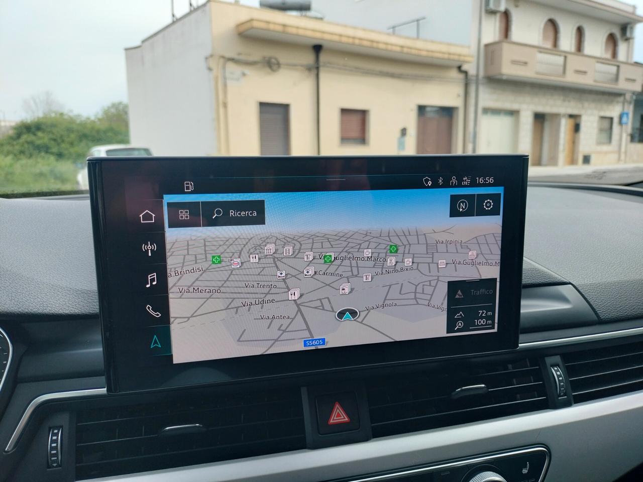 Audi A4 40 TDI S tronic line edition