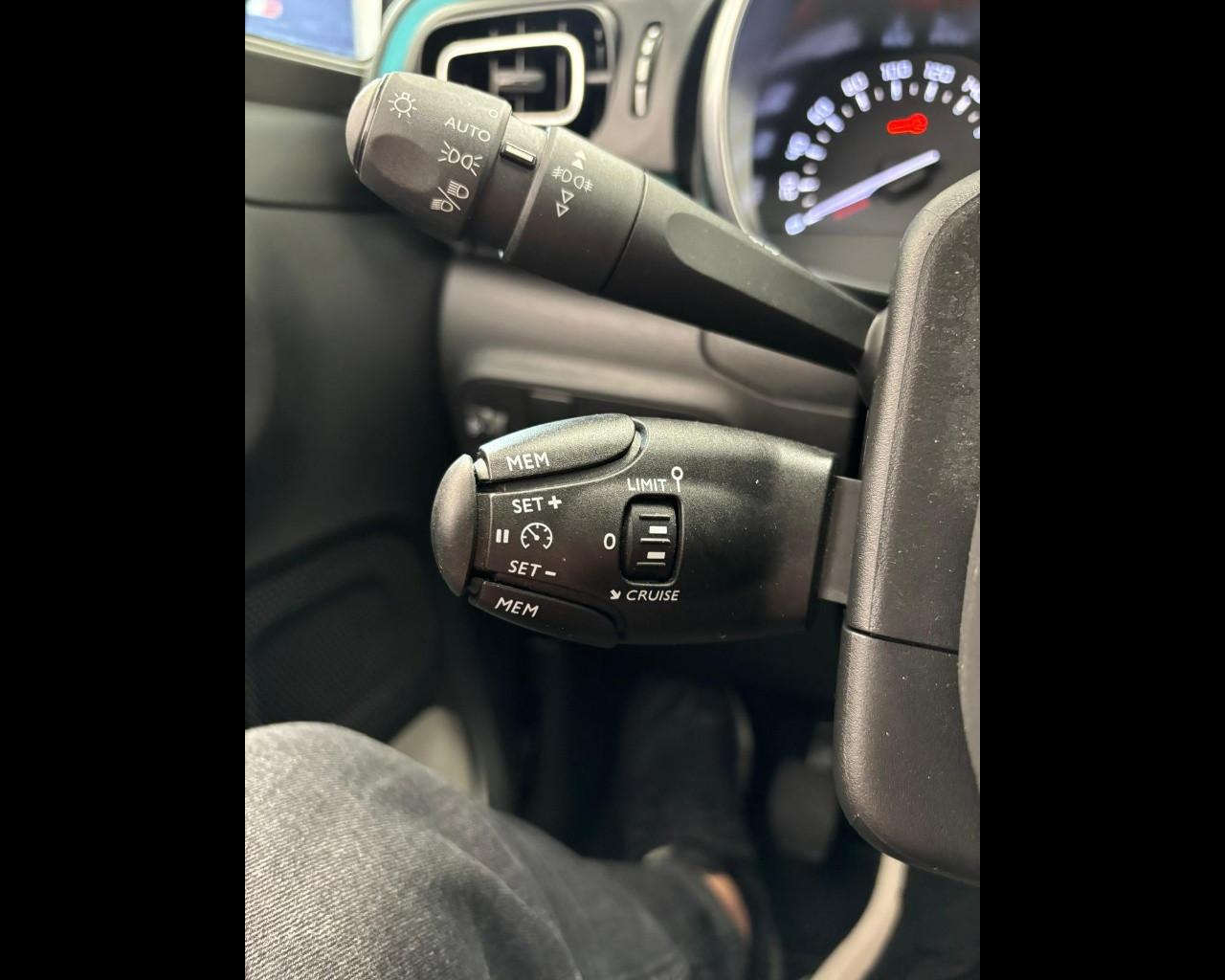 CITROEN C3 III 2017 - C3 1.2 puretech Shine 82cv