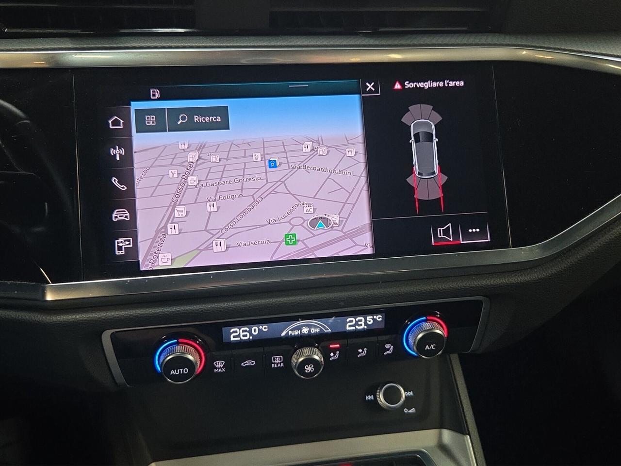 Audi Q3 45 TFSI e S tronic Business