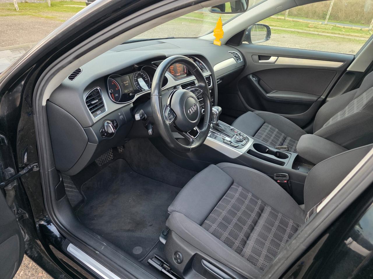 Audi A4 2.0 TDI 150 CV multitronic Advanced