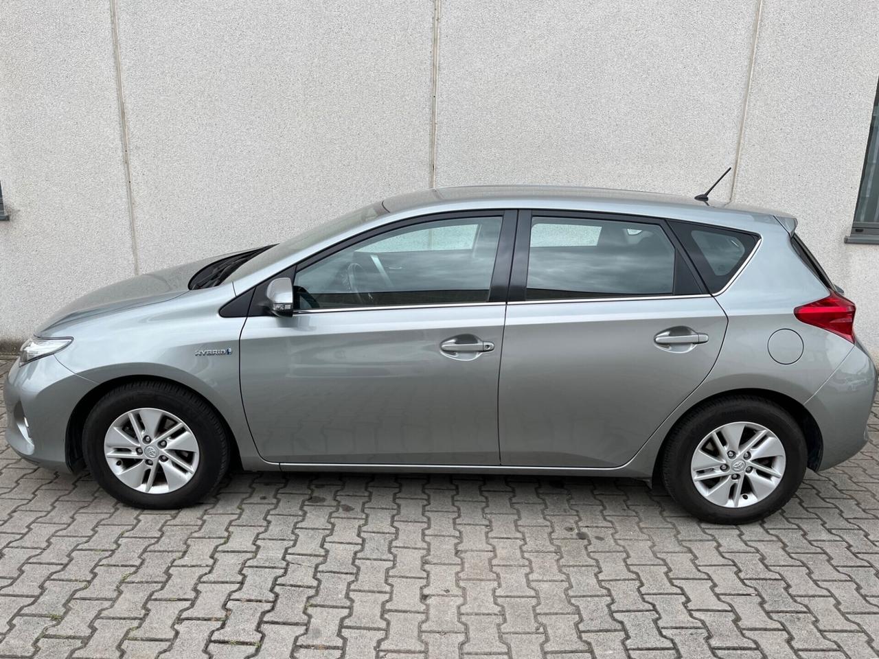 Toyota Auris 1.8 Hybrid Active