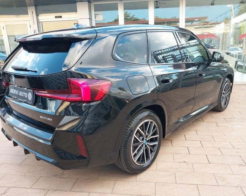 BMW iX1 xDrive30 MSport