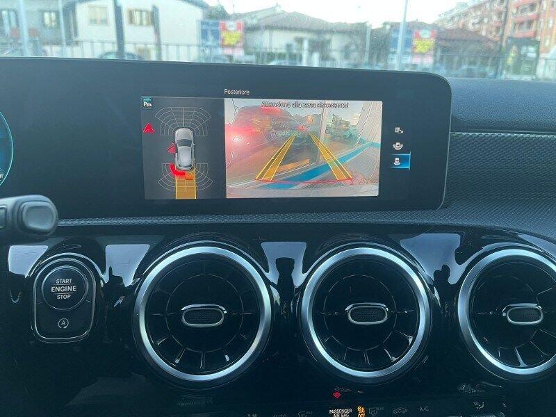 Mercedes-Benz Classe A A 180 d Automatic Premium