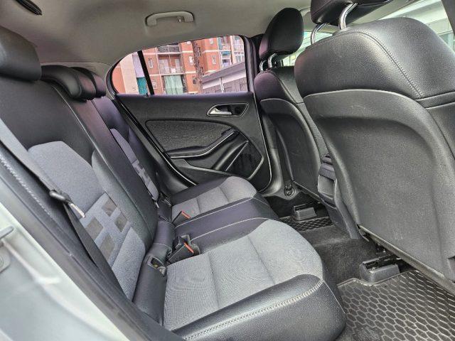 MERCEDES-BENZ GLA 200 CDI Automatic