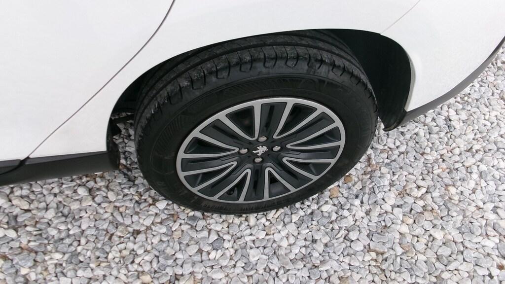 Peugeot 2008 1.2 PureTech Active