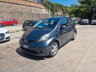 Toyota Aygo 1.0 12V VVT-i 3 porte ok neopatentati