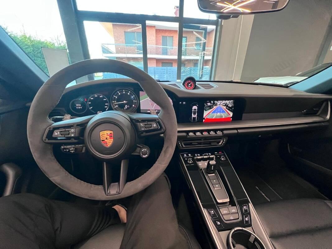 Porsche 911 Cabrio 3.0 Carrera auto