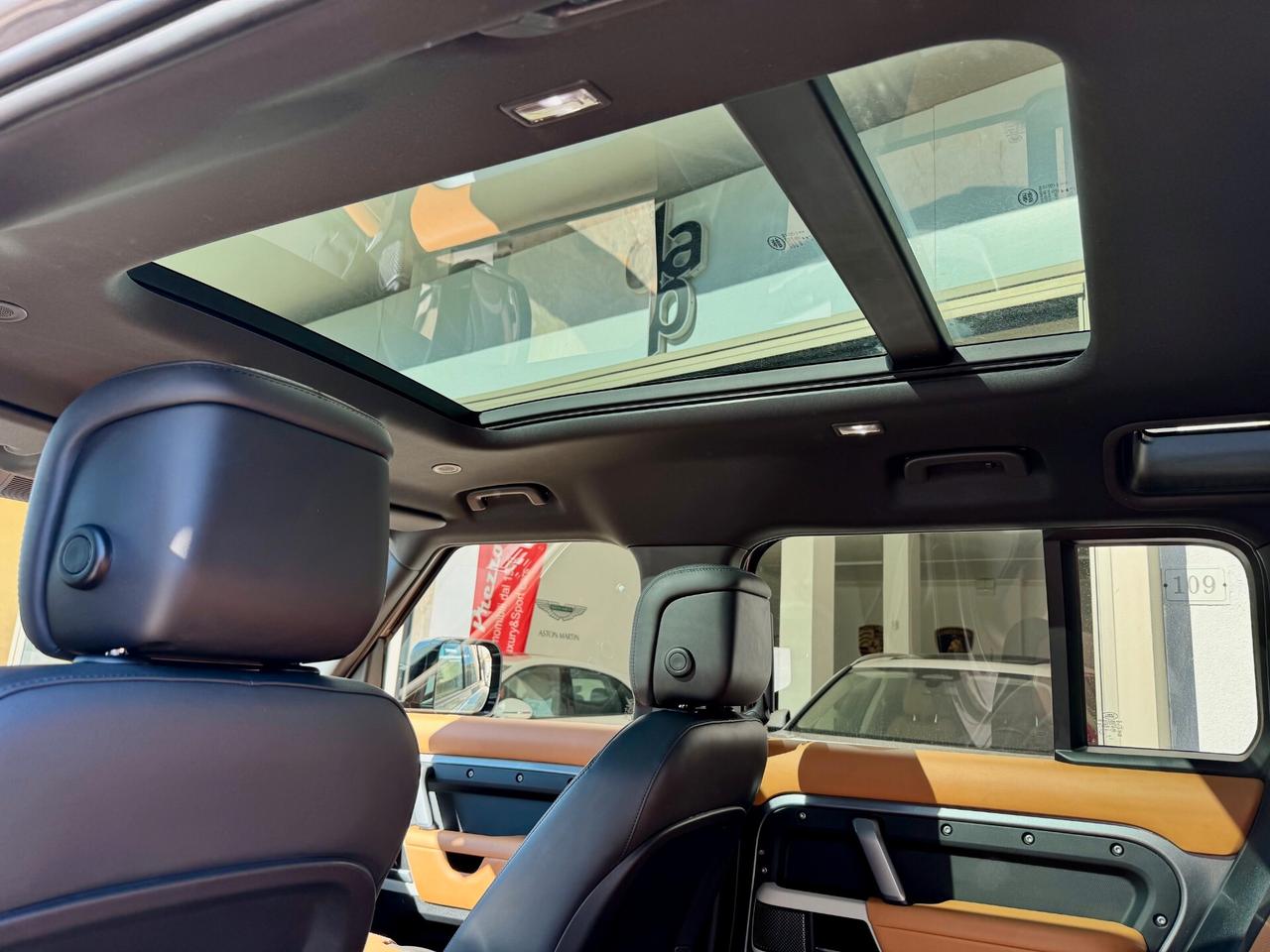 Land Rover Defender 110 3.0D I6 250 CV AWD Auto X-Dynamic HSE