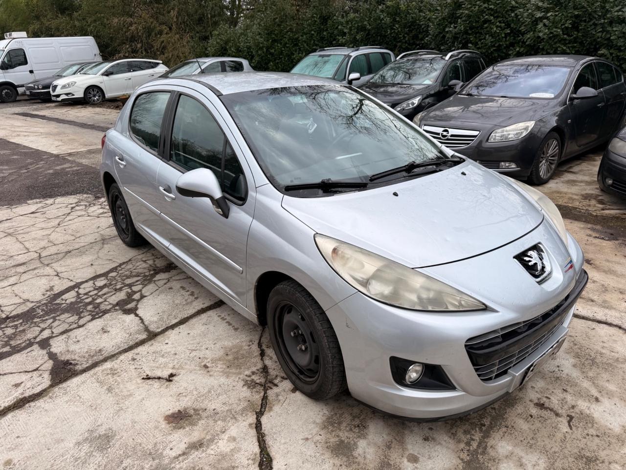 Peugeot 207 1.4 HDi 70CV FAP 5p. Mix