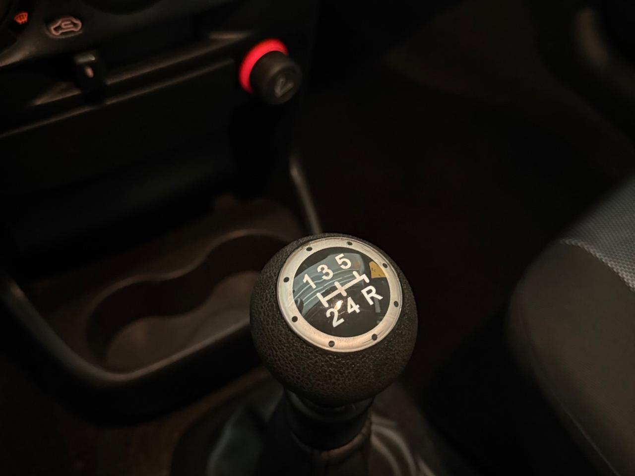 STUPENDA FIAT PUNTO CON SOLI 30.737 KM IN OTTIME CONDIZIONI