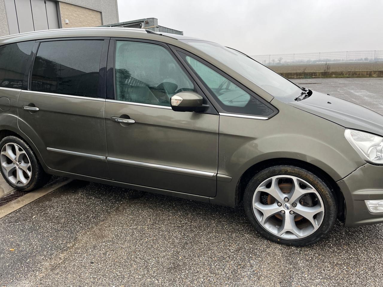 Ford Galaxy 2.0 TDCi 163 CV DPF Titanium 7 POSTI AUTOMATICO TETTO PANORAMICO, INTERNI IN PELLE