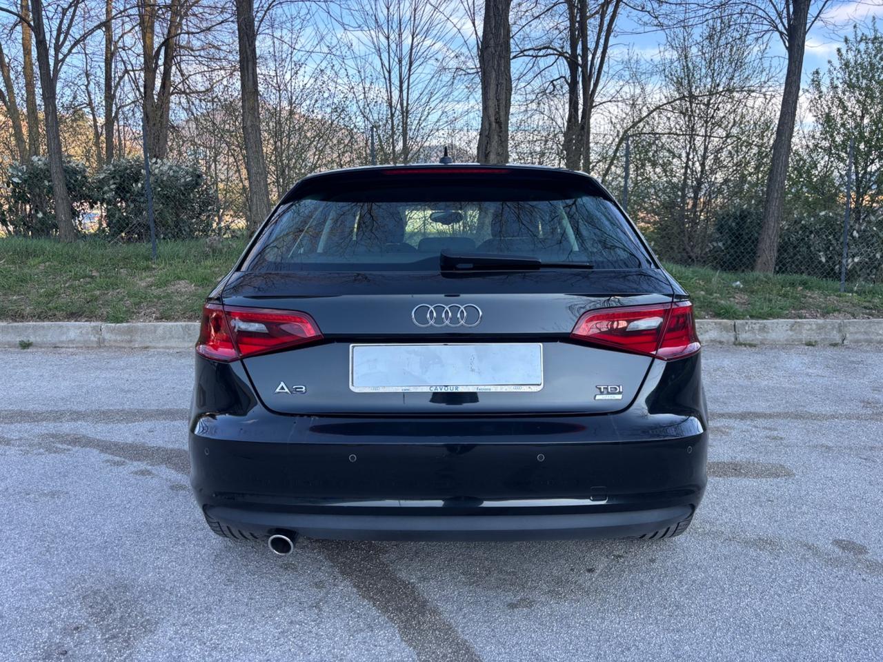 Audi A3 SPB 1.6 TDI clean diesel Ambition 5p