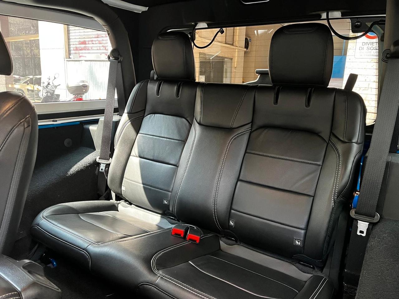 Jeep Wrangler 2.0 Turbo Sahara