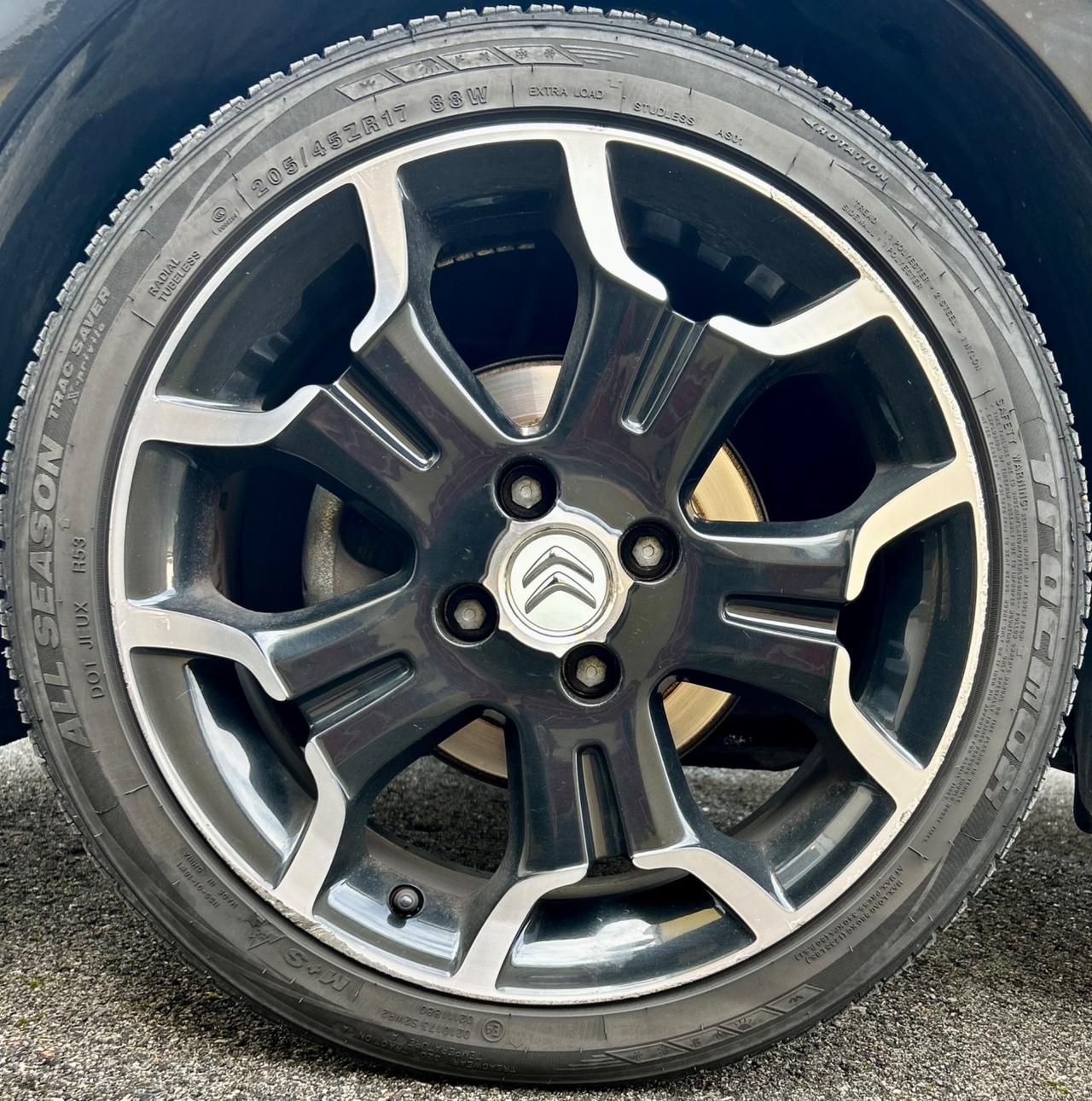 Ds DS3 3 1.6 e-HDi airdream Neopatentati 2012