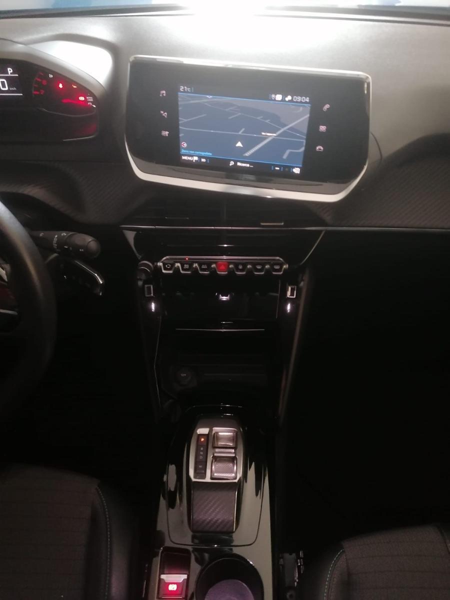 PEUGEOT - 2008 - BlueHDi 130 S&S EAT8 Allure