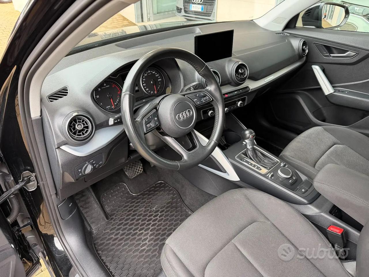 Audi Q2 30 1.6 tdi Admired s-tronic my20