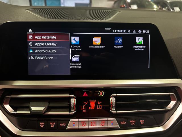 BMW 318 d 48V Touring Luxury