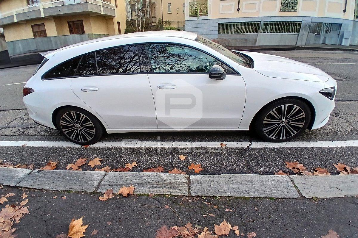 MERCEDES CLA 200 Automatic Shooting Brake Business