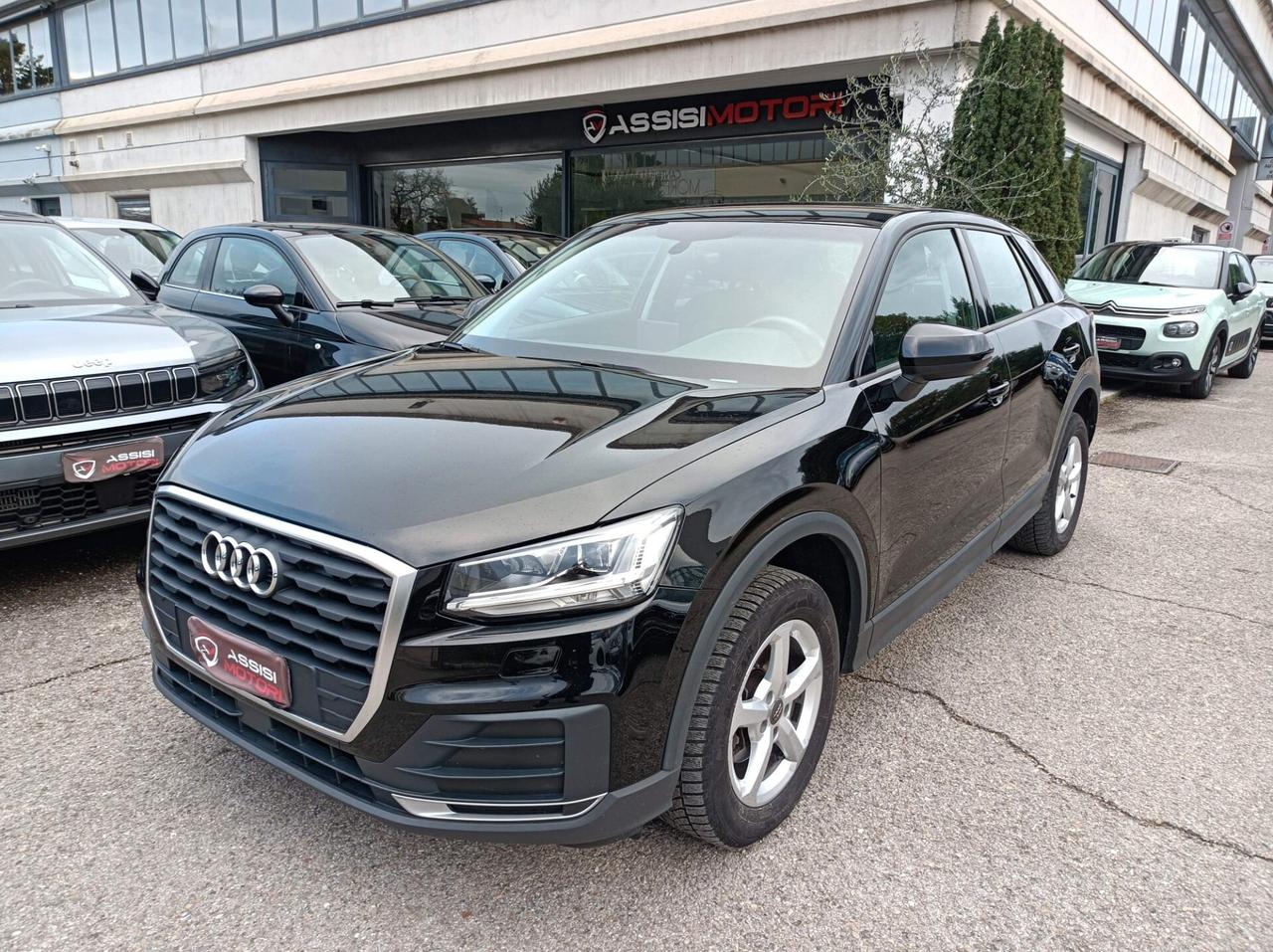 Audi Q2 30 TDI S tronic Business