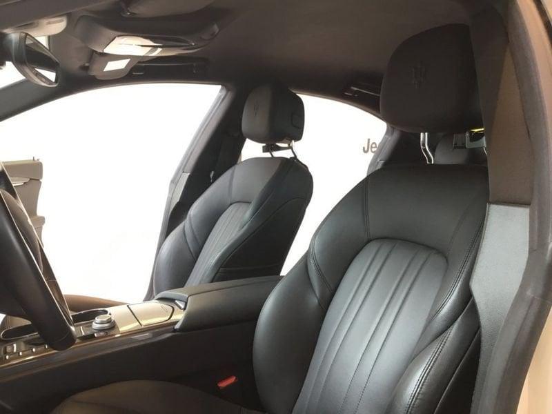 Maserati Ghibli Hybrid 2.0 330cv 48v MHEV GT auto