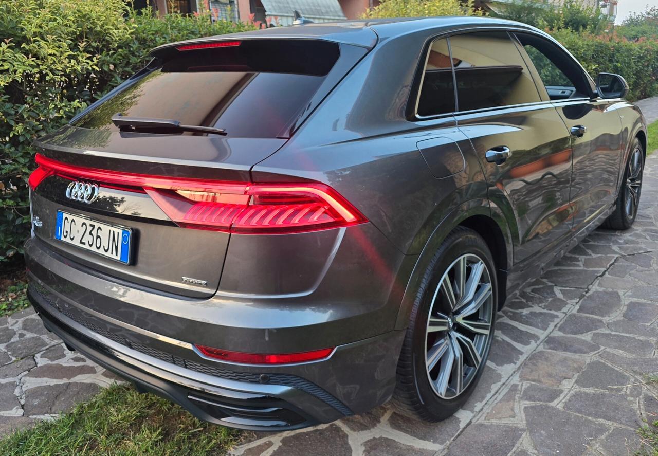 Audi Q8 50 TDI 286 CV quattro tiptronic Sport