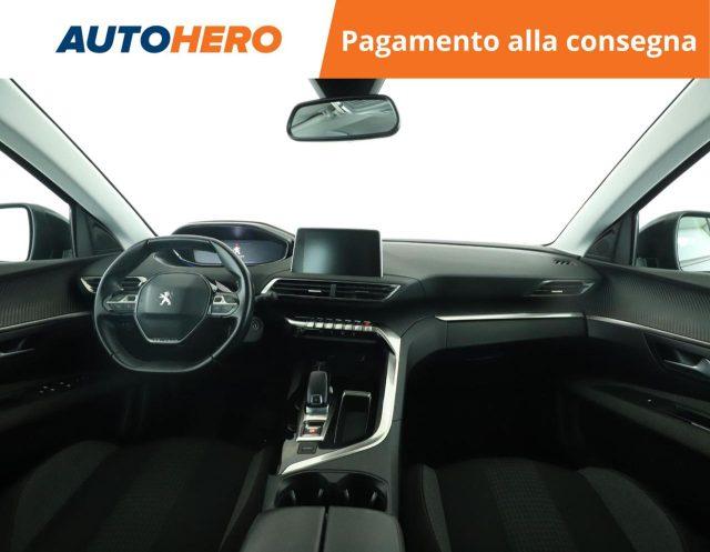 PEUGEOT 3008 BlueHDi 130 S&S EAT8 Business