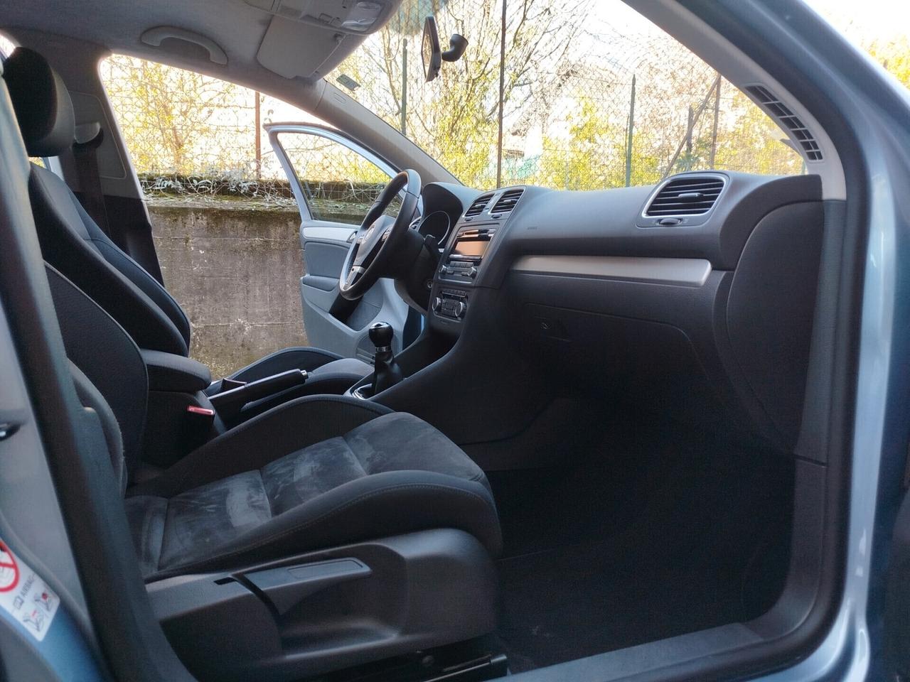 Volkswagen Golf 2.0 TDI 140cv Highline / 76.000km