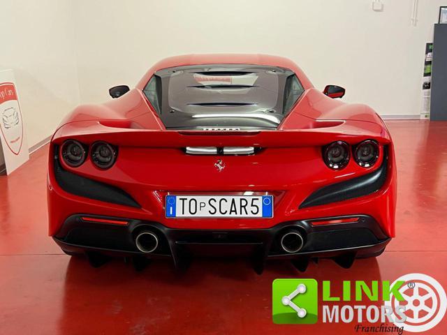 FERRARI F8 Tributo