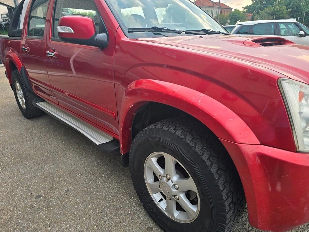 Isuzu D-Max 3.0 TDI 163CV CREW CAB LS