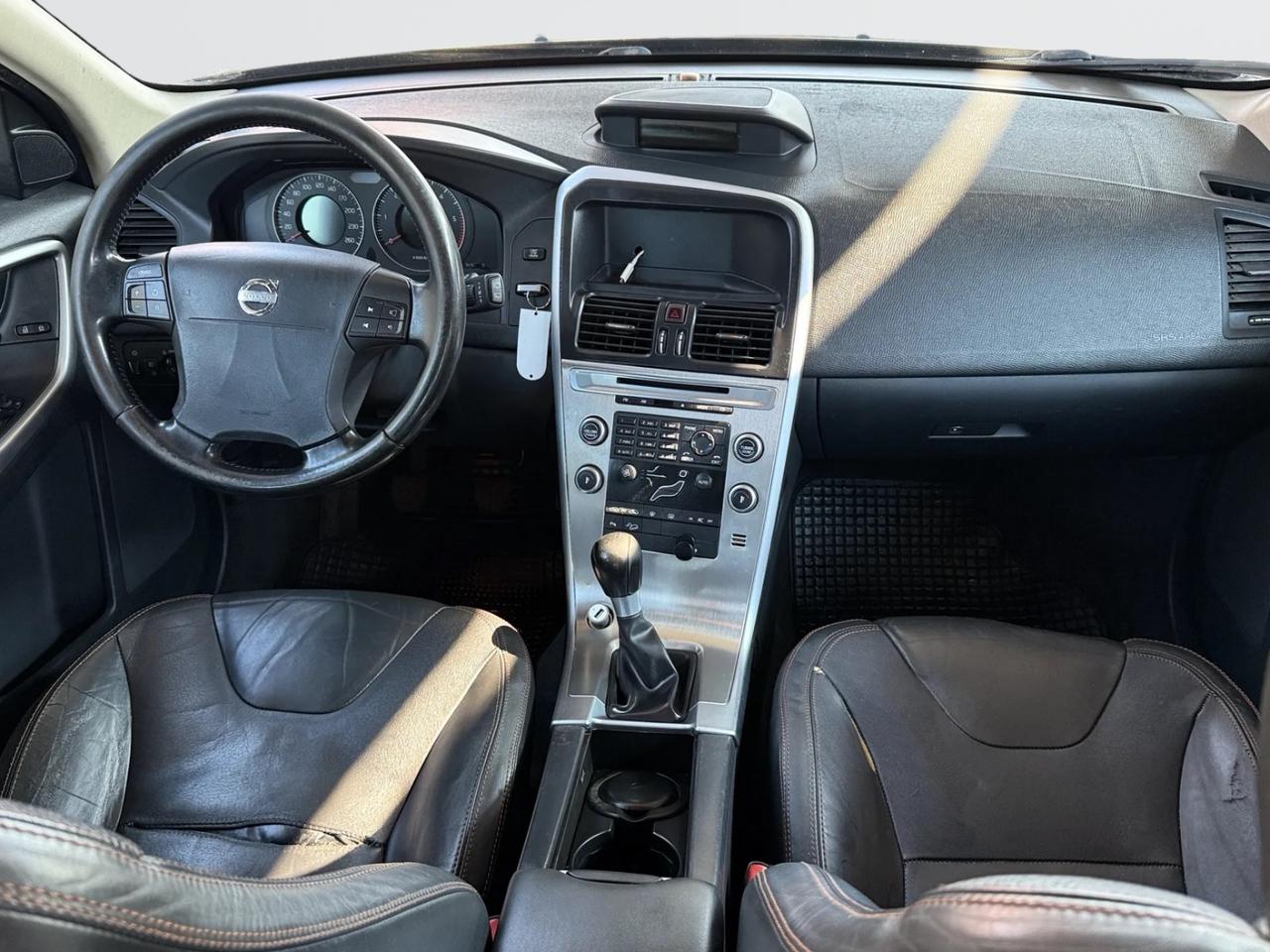 Volvo XC 60 D5*163 CV*PELLE*MANUALE*