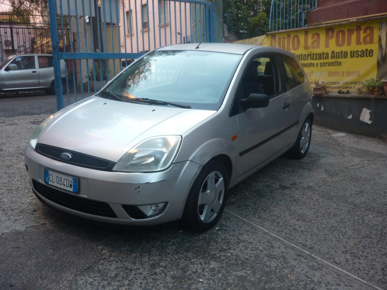 Ford Fiesta 1.2 16V 3p. Ghia
