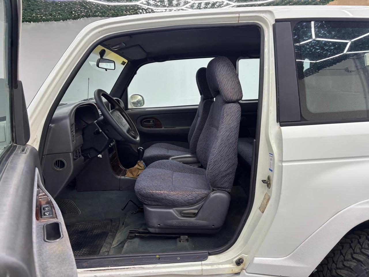 Ssangyong Korando 661 2.3 turbodiesel EL