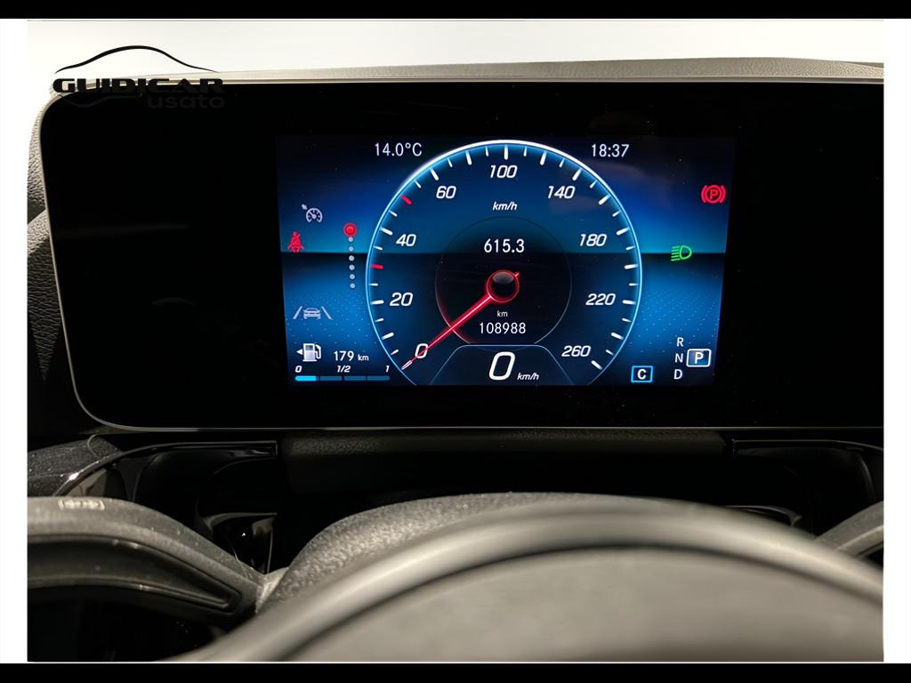 Mercedes-Benz Classe B - W247 2018 - B 180 d Sport Plus auto